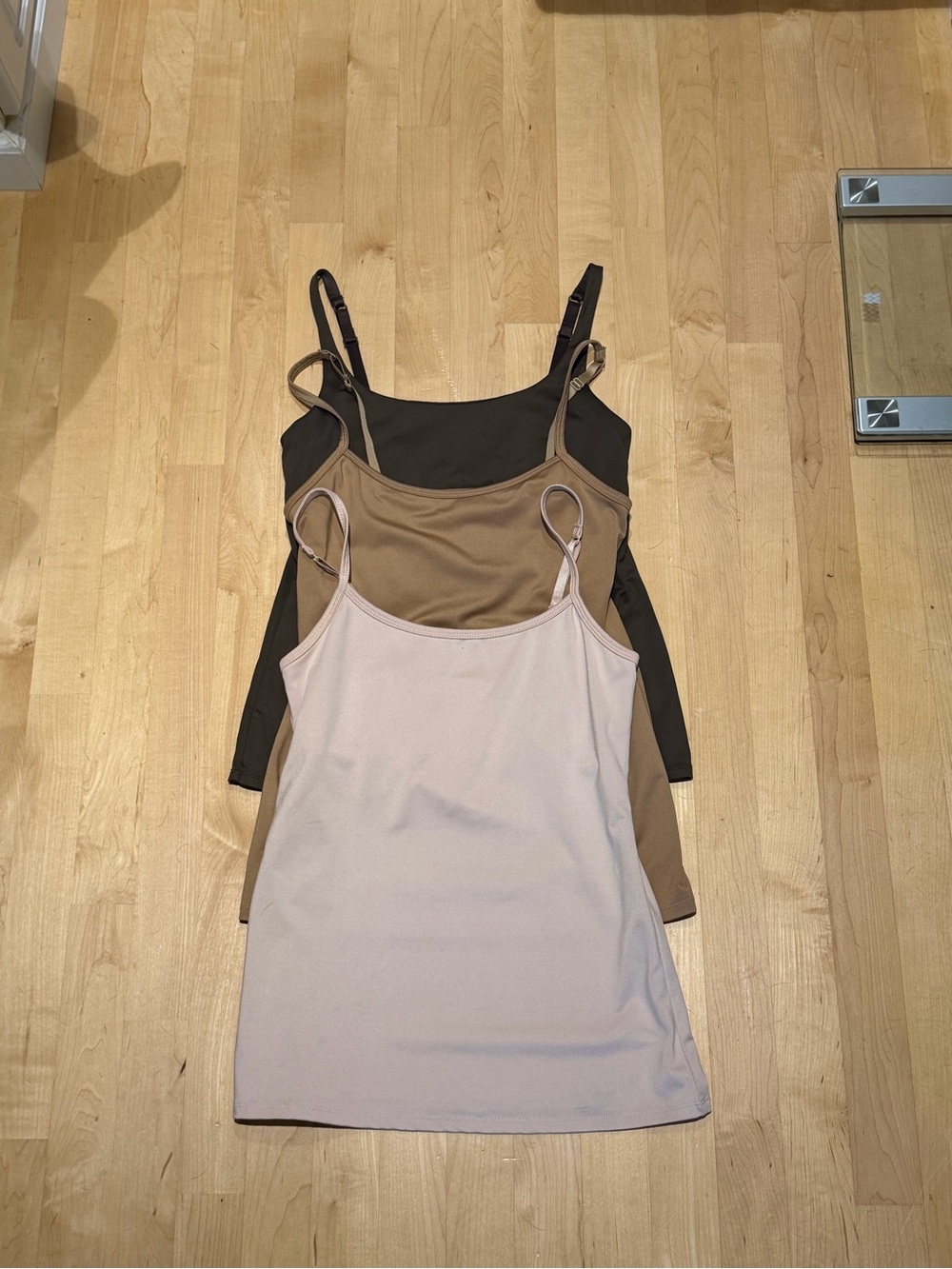 Women’s New York & Company 3-Pack Slim-Fit Camisoles - Dark Brown, Taupe, Blush
